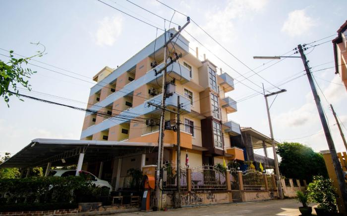 Khun Daeng Budget Hotel