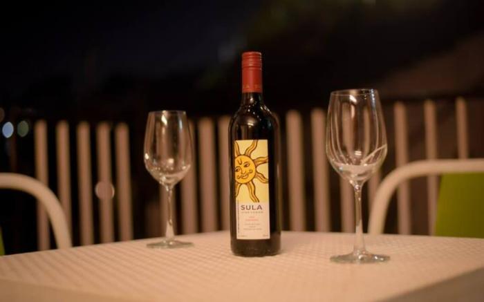 Aperol 1BHK: WiFi+Valley View(1 Km from mall road)