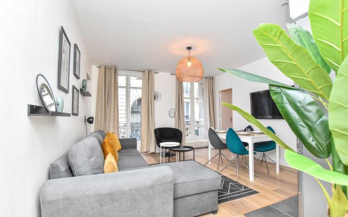 Superb apartment - 6 rooms - Paris center