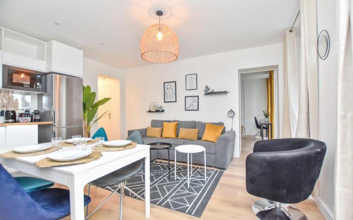 Superb apartment - 6 rooms - Paris center