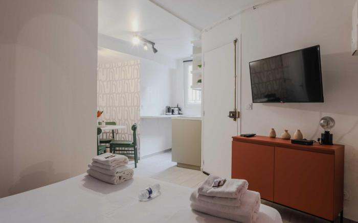 Welcoming Studio - 2P - Moulin Rouge