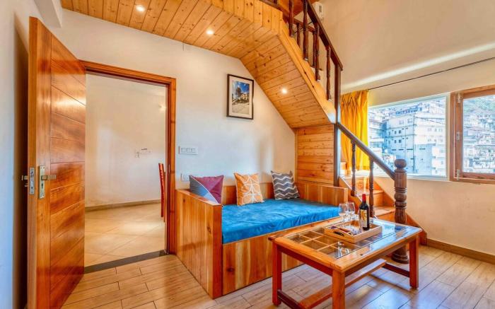 Toddy  - Duplex with Kitchen | 1Km from Mall Road