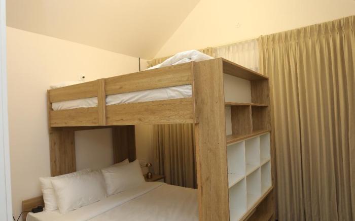 The Grande Lavish Villa_Dreamcloudz Retreats