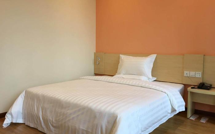 7 Days Inn Chongqing Tongnan Bund International
