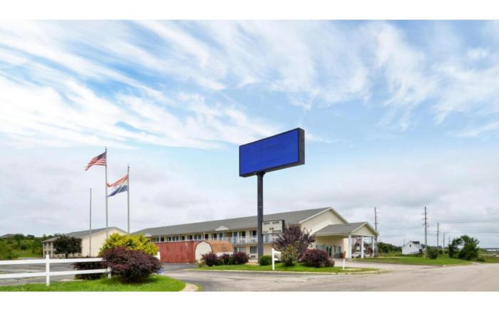 Residential Suites Warrensburg by Hotel O US 50