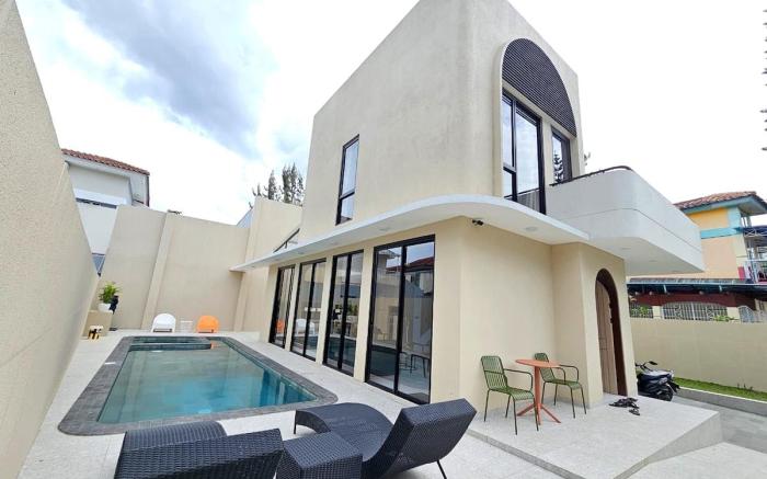 KAI KAM Homes 2 - Private Pool, Jacuzzi, Billiard