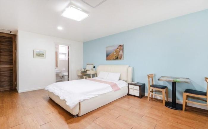 Daecheon Swiss Chalet Pension Hotel