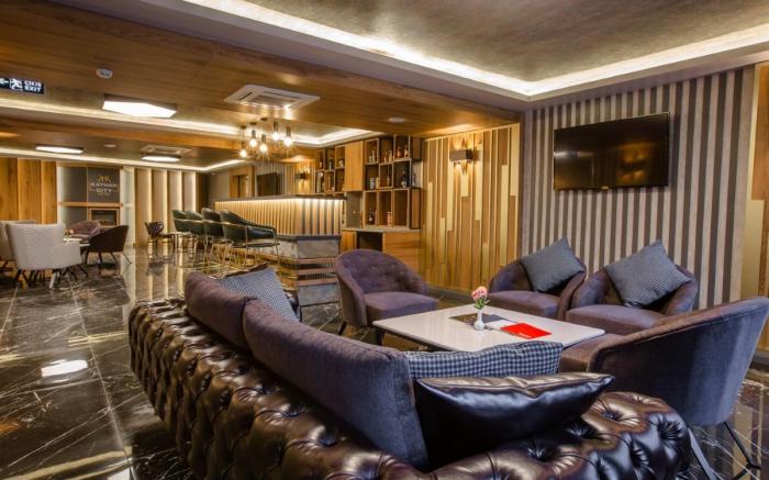 Kayhan City Hotel