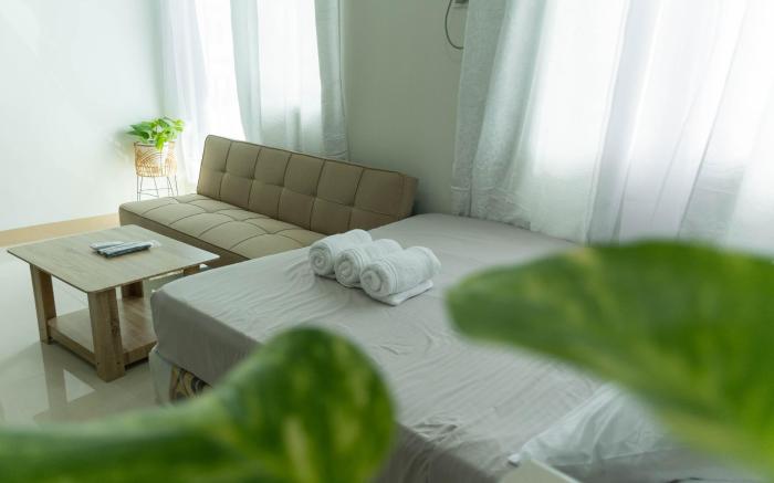 Family Unit A17 with Balcony