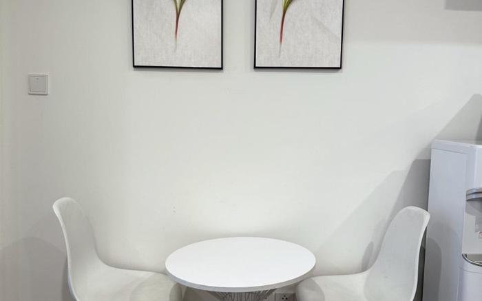 Vinhomes West Point studio homestay