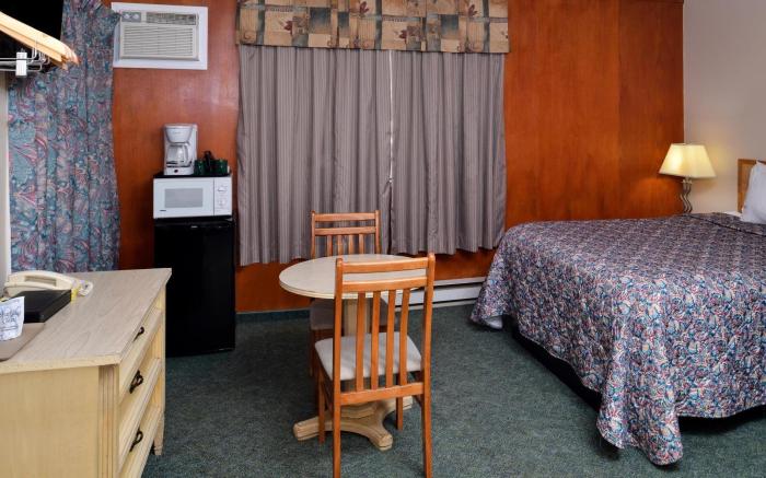 Hope Inn and Suites in Hope