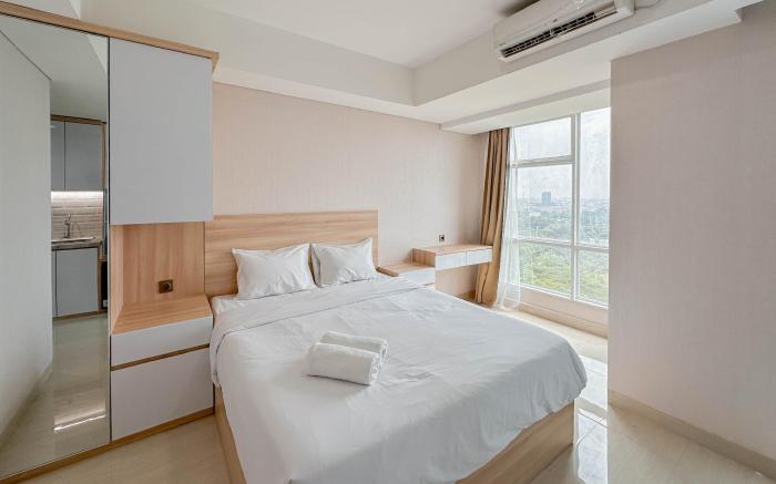 Modern Studio Grand Sungkono Lagoon By Travelio