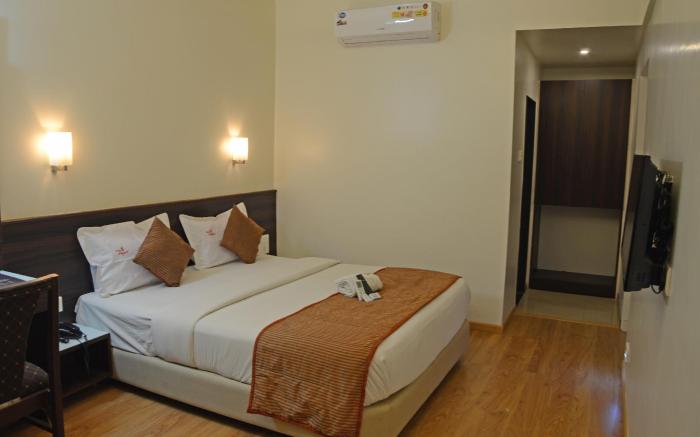 Hotel Green Land Elegant