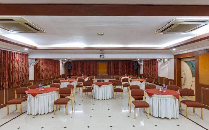 Hotel Woodland Kolhapur 3 Star Hotel