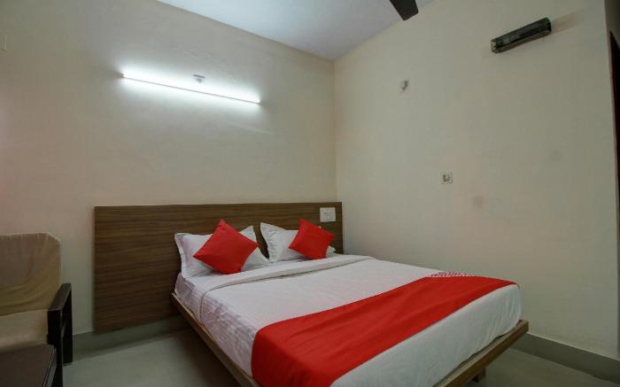 OYO 22454 Hotel Janardana
