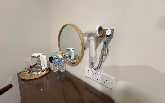 7 minutes driving to TC Beach @ 123 Guest House