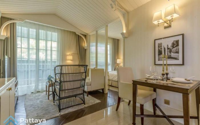 Grand Florida Pattaya beachfront 