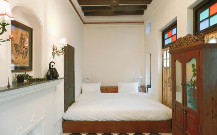 Neem Haveli