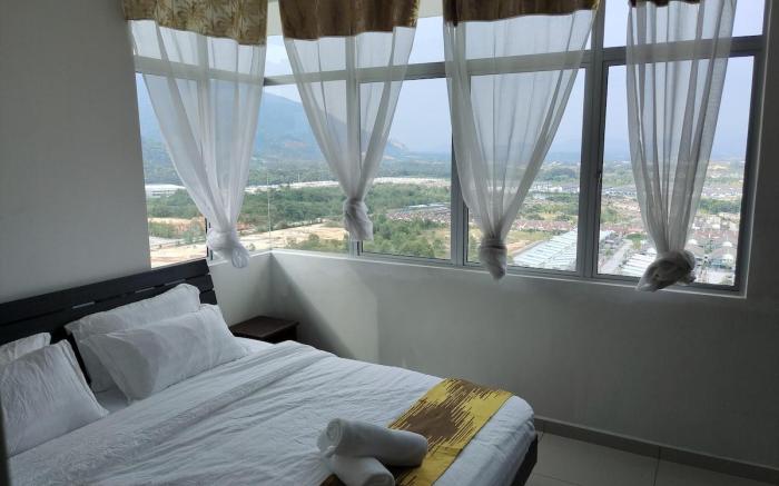 3R2B |6-8pax| Ipoh Top Floor Cozy house @MeruRaya