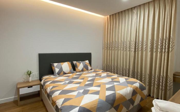 Căn hộ dịch vụ Republic Plaza gần sân bay
