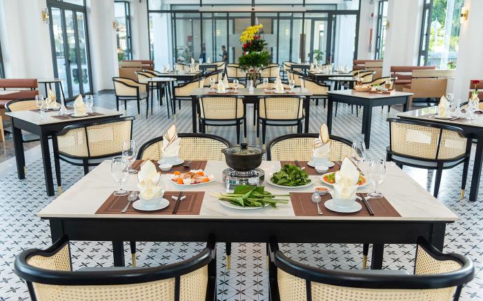 Bamboo Riverside Boutique Hotel