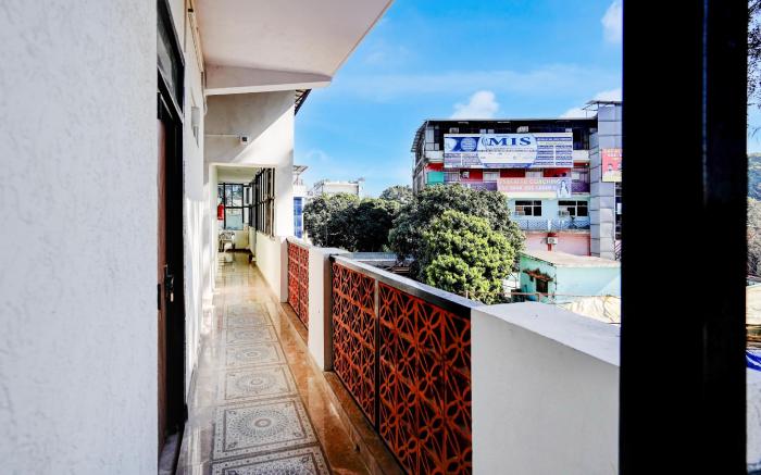 Hotel O Survey Chowk Bus Terminal Dehradun