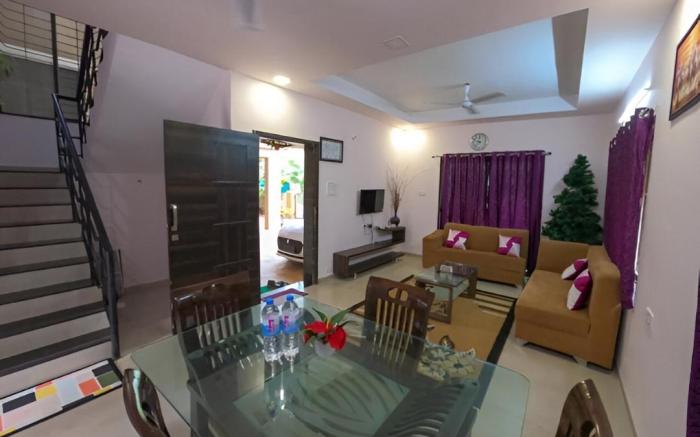 Atharv Villa with Pvt Pool, Lonavala