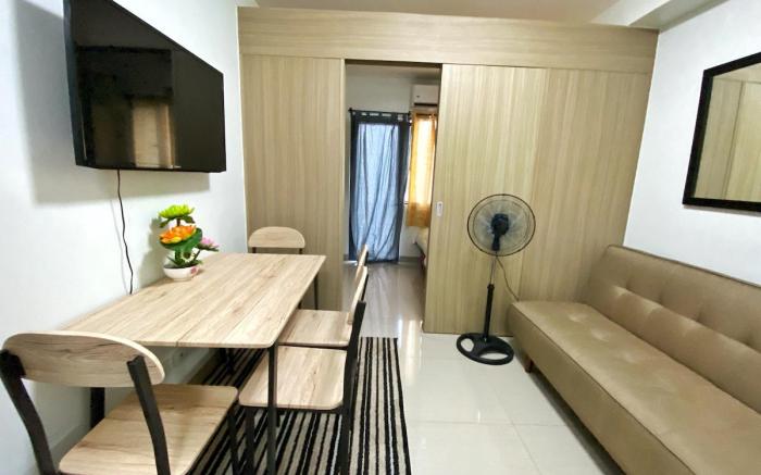 Mall of Asia Netflix Disney+ &WIFI Balcony Shore2