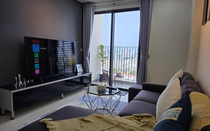 Gorgeous 2BR HaDo Centrosa with fireworks view