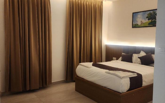 Innzoy Hotels - DLF Road