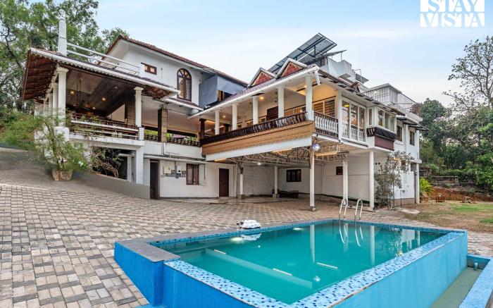 StayVista at Lakshmipuram Palace