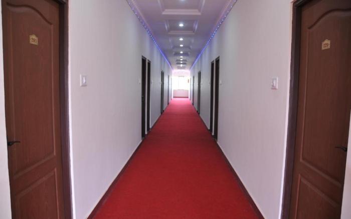 Hotel Nachiappa Palace