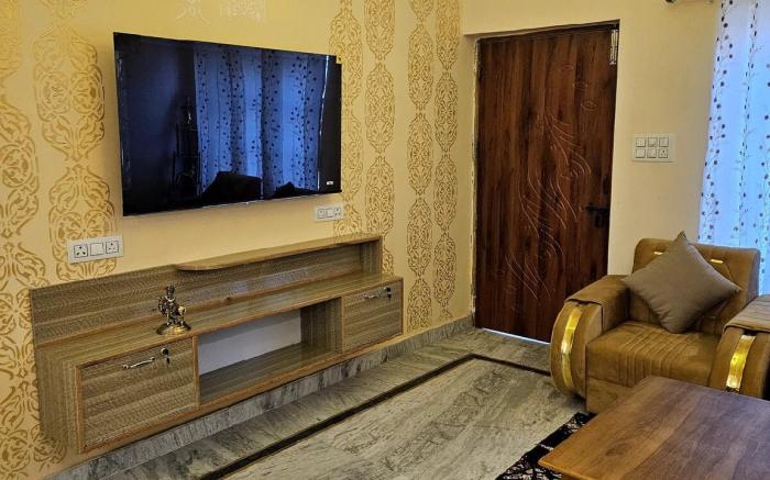 Lavish Villa 40 min away from mussorie