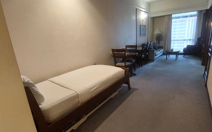 M3 Suite and Service Time Square KL