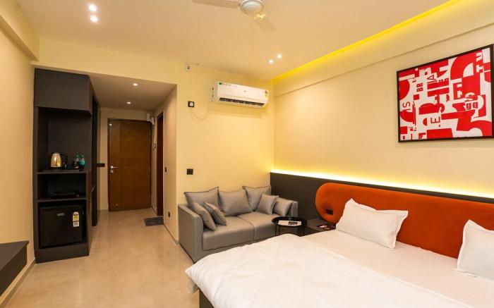 Omaxe studio Apartment@Hazratganj