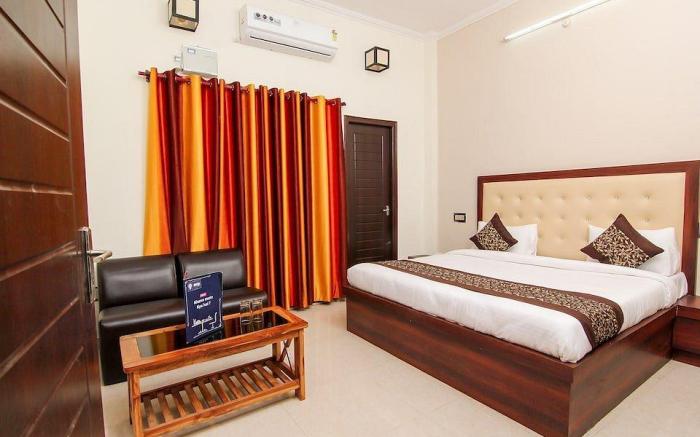 Hotel CZ Inn