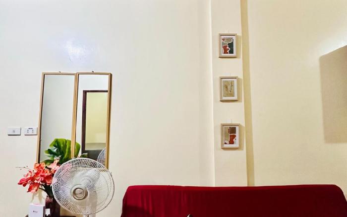 Happy Art Apartelle - Close to Airport