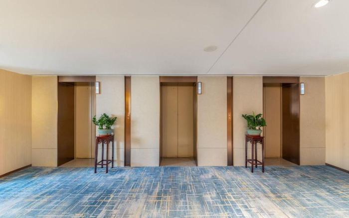 Golden Eagle Hotel Yuexiu Park Xiaobei Metro Station Branch