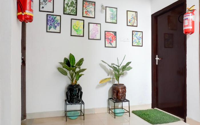 Super Collection O Baner Near Mumbai Pune Highway