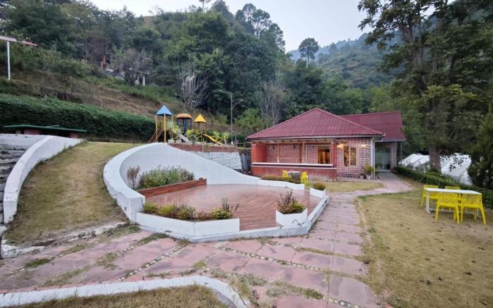 Niyama Jungle Resort
