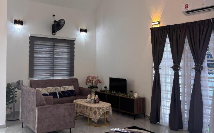 Cottage Idaman Port Klang (Muslim Stay)