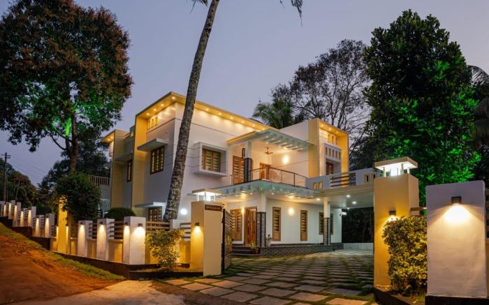 Yellow leaves Homestay