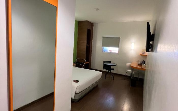 Alltrue Lite Hotel Nagoya Hill Batam
