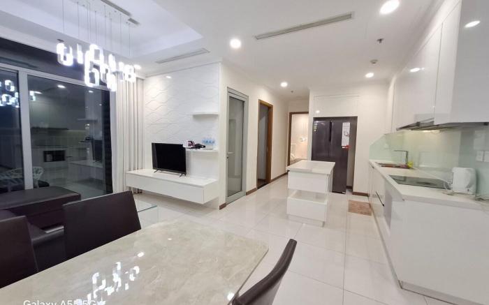 Luxury 2br Atp Lanmark5 building