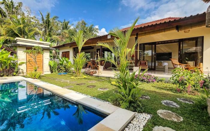 Peaceful Rice Field Villa w/ Pool, 15min to Ubud