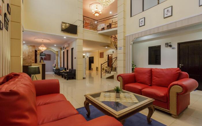 RedDoorz Plus near Pantai Malalayang Manado