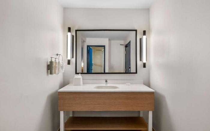 Spark by Hilton Grapevine DFW North