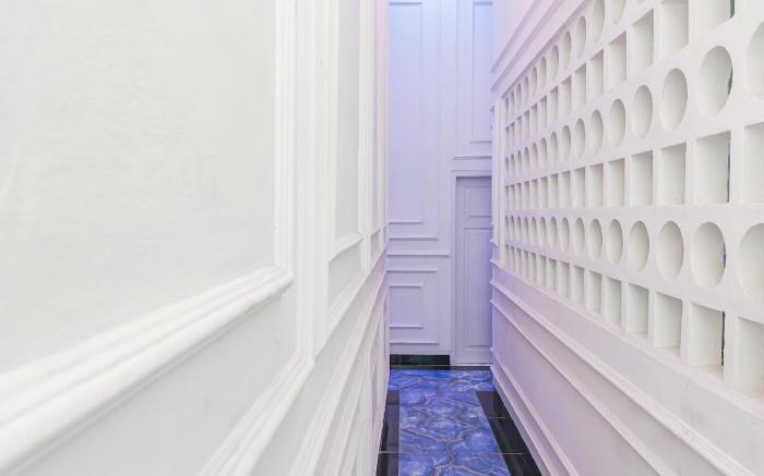 Kaku Maru Kostel Mitra RedDoorz
