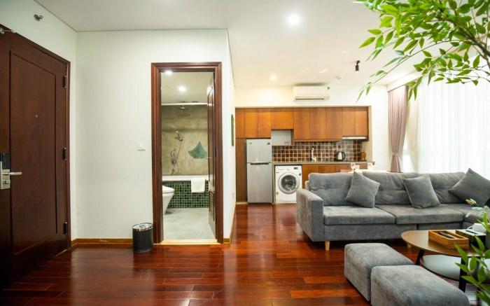 XOI Saka_301_2BR-65m²_Balcony_Lakeside_Kitchen@CBD