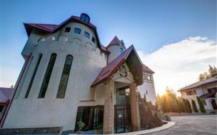 House of Dracula Hotel